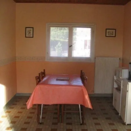 House La Basse Lande 1 بيت للعطل